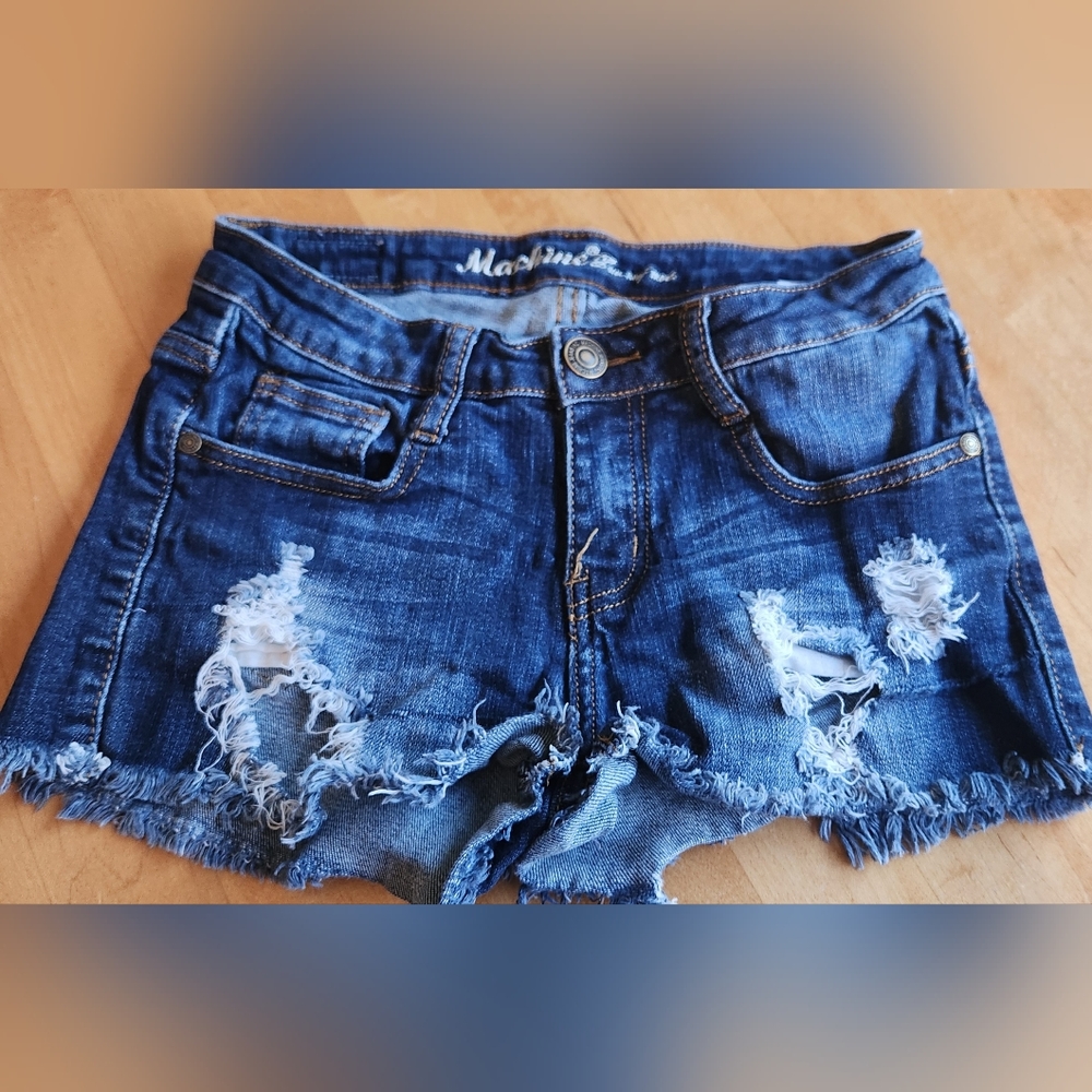 Machine- distressed junior small jean shorts